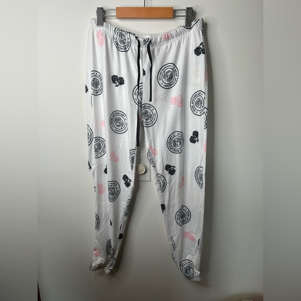 Schitt’s Creek Rose Apothecary Lounge Pants Size Small – White with Black & Pink - Picture 3 of 9